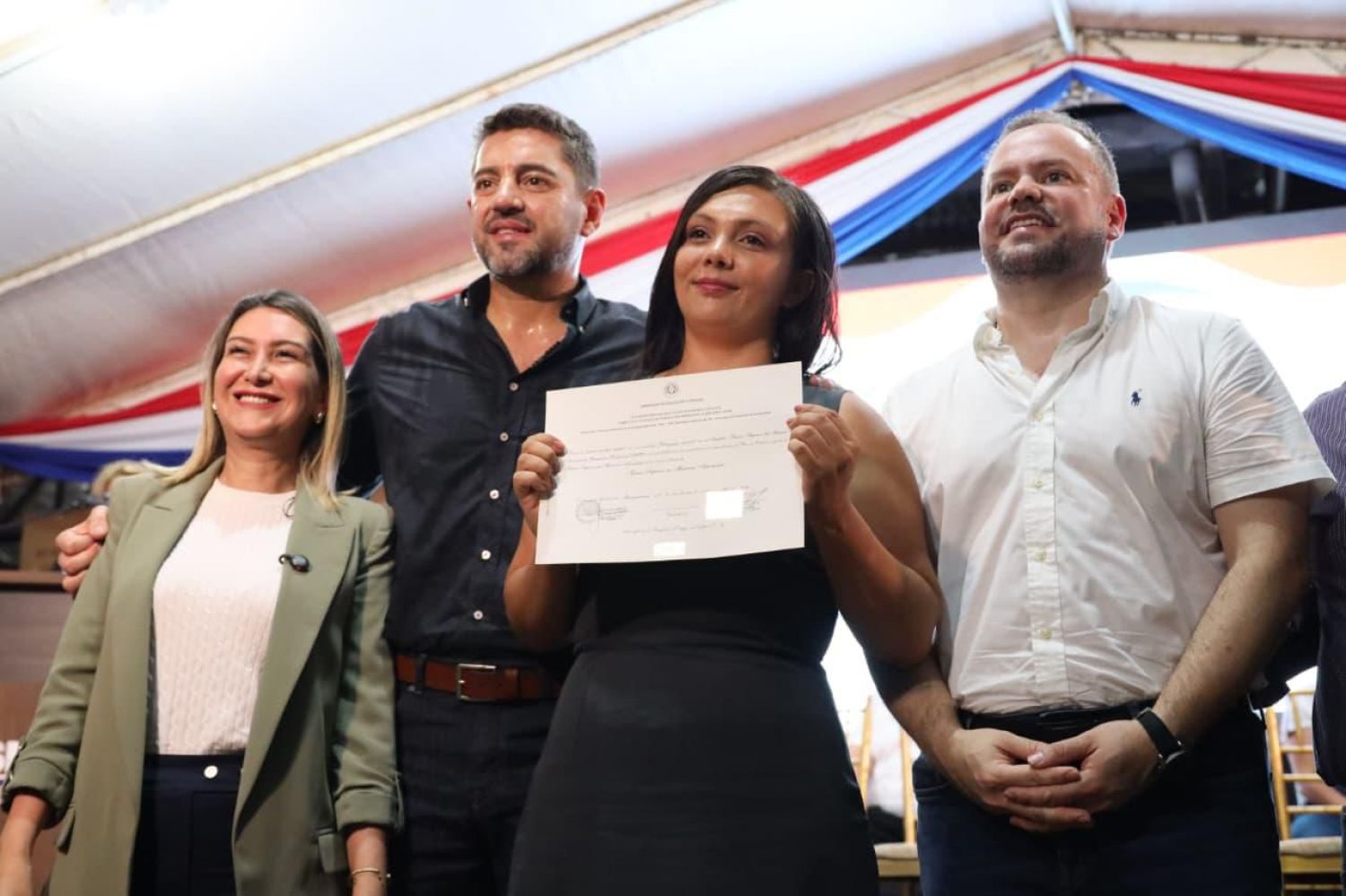 Más oportunidades, más futuro: Pedro Alliana acompaña jornada que transforma capacitación en empleo en Alto Paraná