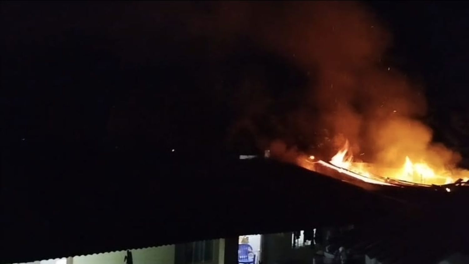 Hombre con movilidad reducida muere en incendio de su vivienda en Ponta Porã