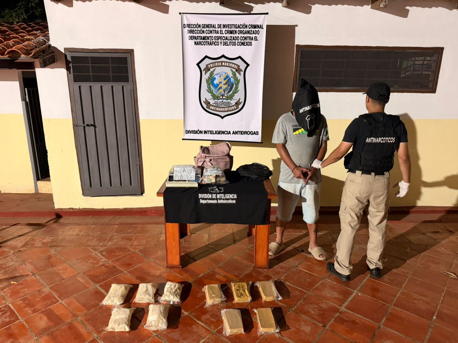 Hallan más de 9 kilos de droga ocultos en el tanque de una camioneta en Lambaré