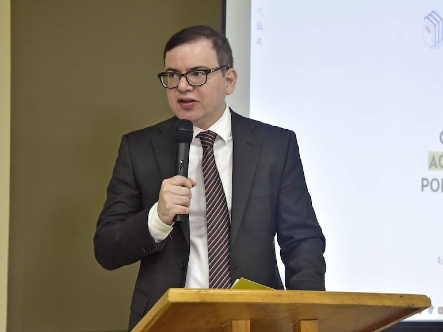 José Duarte: “Hablar de Stroessner siempre va a generar controversia”